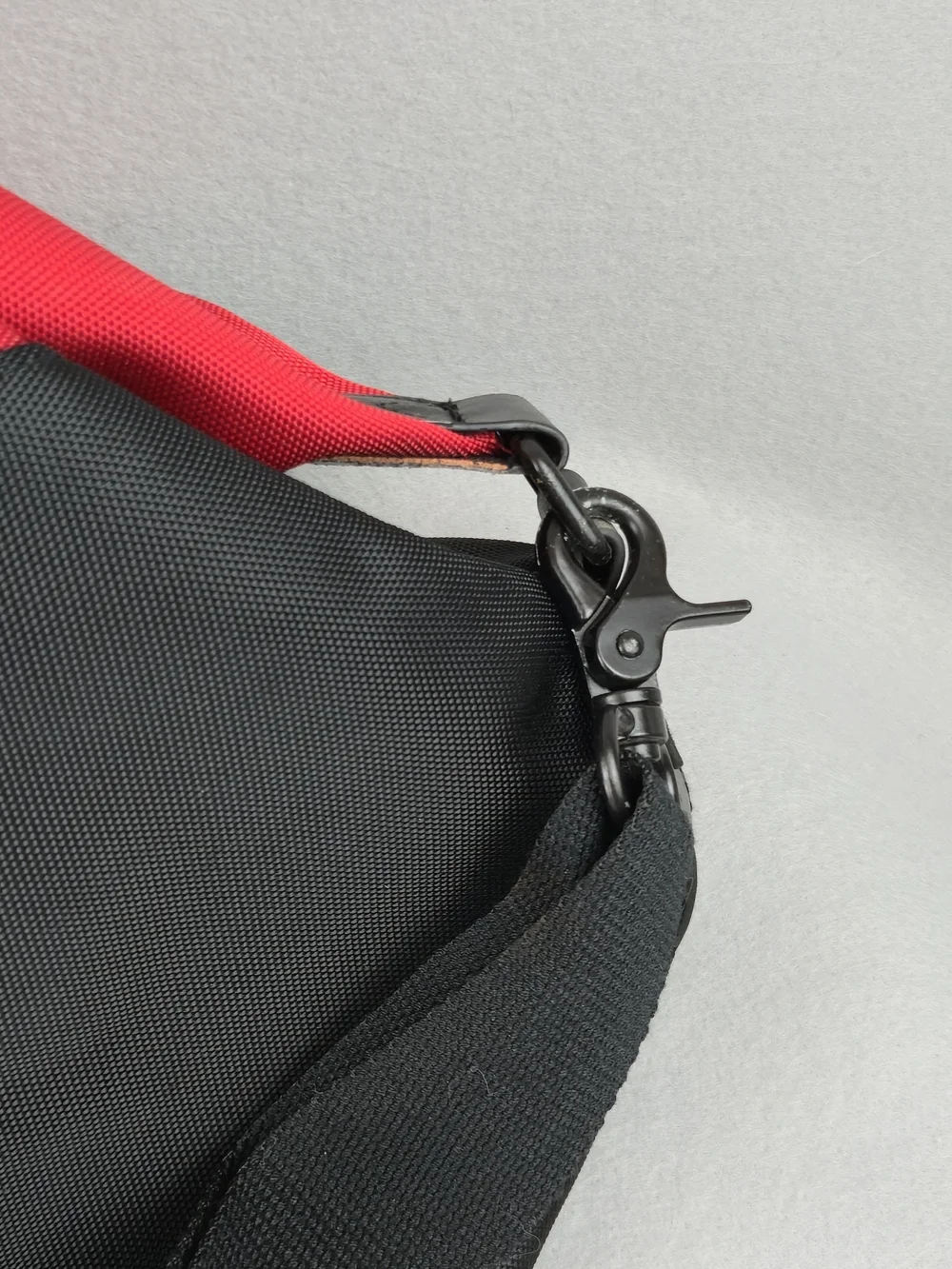 Polo Ralph Lauren Red Black Canvas Duffle Bag Weekender Gym Travel Carry On